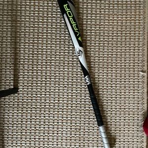 27 inch Louisville Slugger Vapor USA Youth Bat